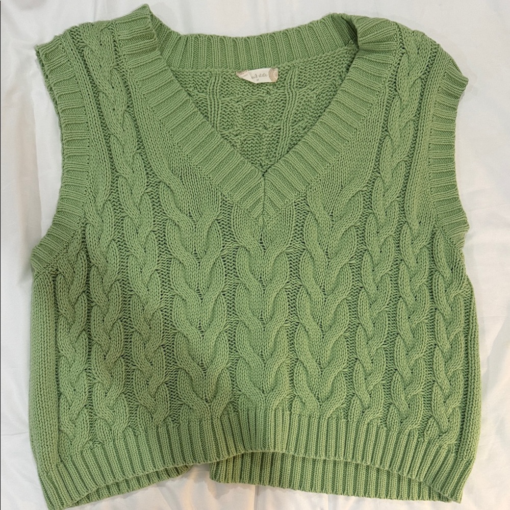 ALTARD STATE: Cable Knit Sweater Vest